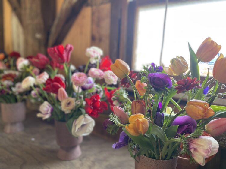 Mother's Day Vase Arrangement (large) - Image 4