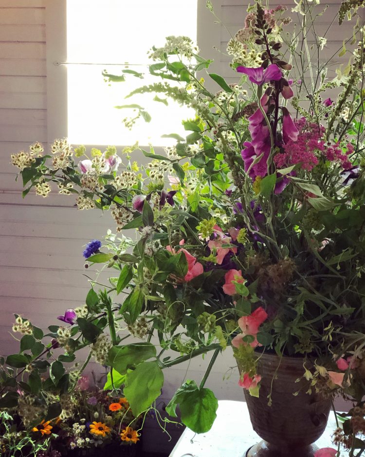 Large Arrangement - Image 11