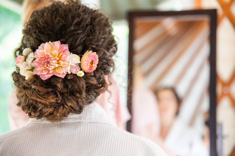 Floral Hair Comb - Image 3