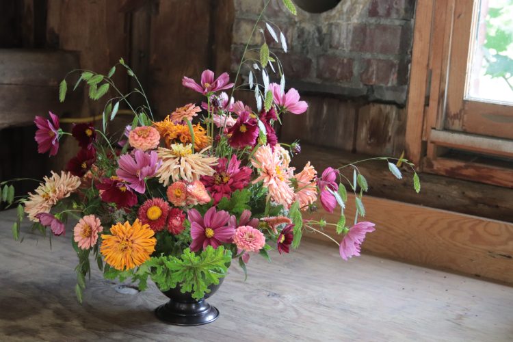 Standard Centerpiece - Image 7