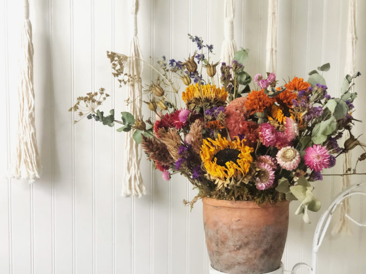 Dried Flower Arrangement - Medium - Image 3